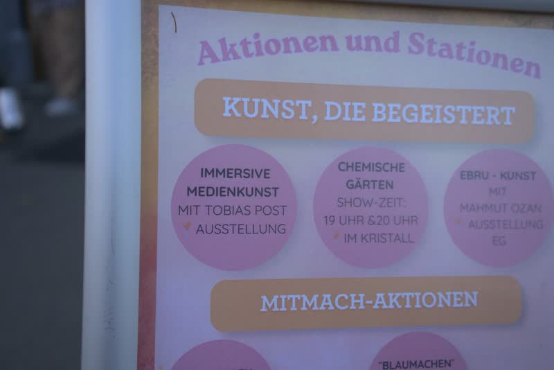 Montage de Farbexplosion aux Westfälische Salzwelten, 17 octobre 2026